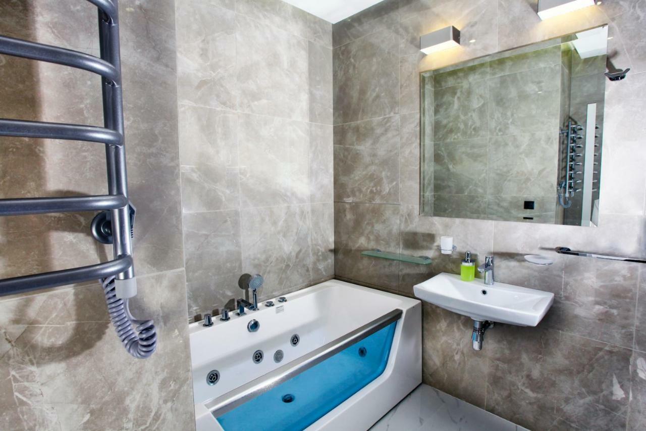 Allurapart Plaza كييف المظهر الخارجي الصورة